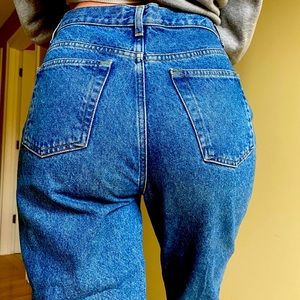 Arizona mom jeans